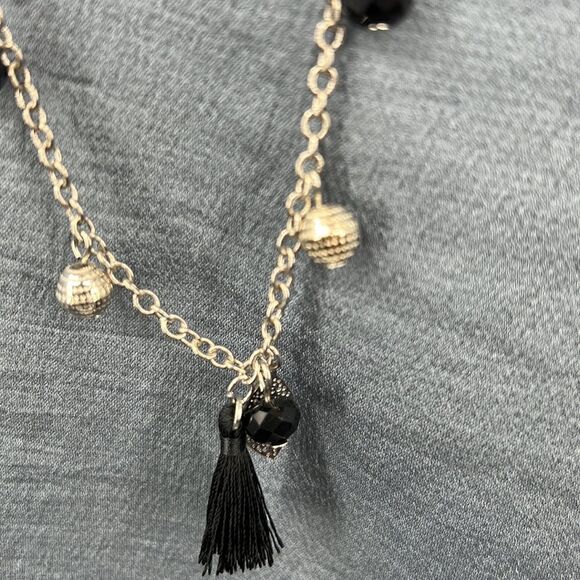 Cato necklace and earrings tassel and feathers - Picture 5 of 6